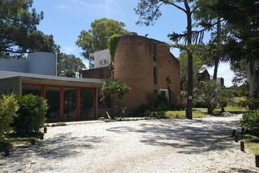 Hotel Club De La Barra