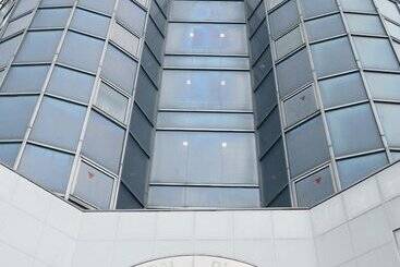 Hotelli Crystal Plaza