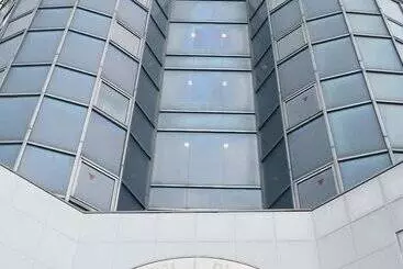Hotel Crystal Plaza