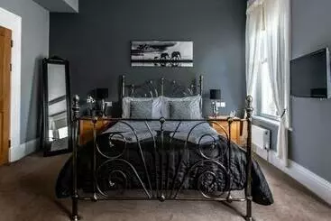 Majatalo Scotia House   Beautifully Presented Accommodation