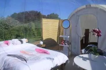 Hotelli Nébuleuse