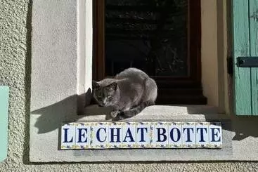 ベッドアンドブレックファースト Le Chat Botté   Vankantiehuis In Languedoc Roussillion