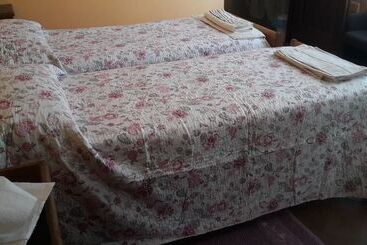 בית מלון כפרי Agriturismo Cascina Aurora