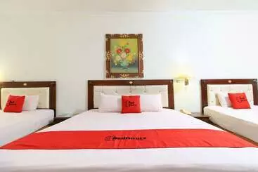 Majatalo Reddoorz Near Klaten Train Station