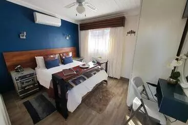 Pension Rustic Forest Guest House
