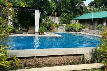 Ted S Bed And Breakfast