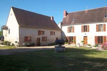 Bed and Breakfast Domaine D'harlot