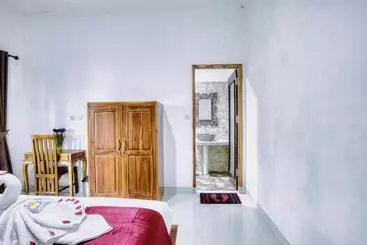 Pensiune Indah Guest House Nusa Penida