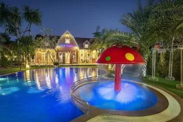 Hotelli Greenview Resort