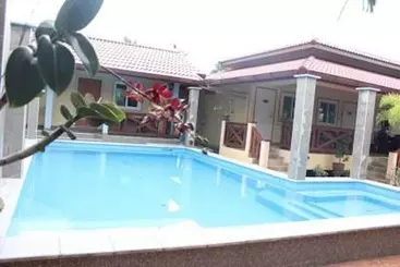 Hotel Rimlay Park Resort