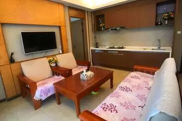 Hotelli Sanya Linglong Lulushun