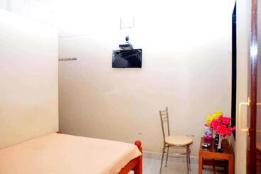 בית מלון כפרי Sixth Star Inn