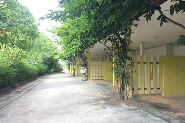 Hotel Tai Baan Resort