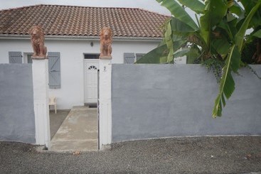 펜션 Chambres Chez Vlad