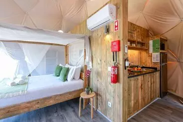 Mökkimajoitus Wecamp Reserva Alecrim