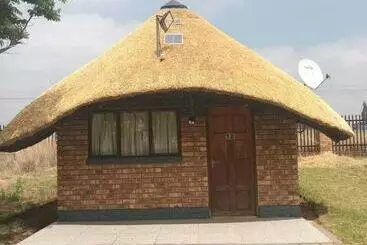 Hotelli Pepe Piatto Lodge