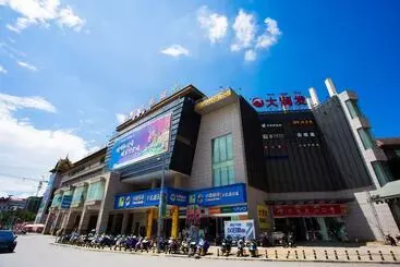 Hotelli Yumi Apartment Boshui Sq Branch