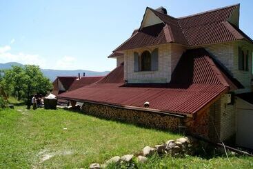 Pensionat Rakhiv Plai