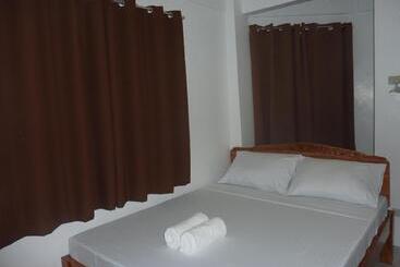 Zenith Inn & Resto Bar