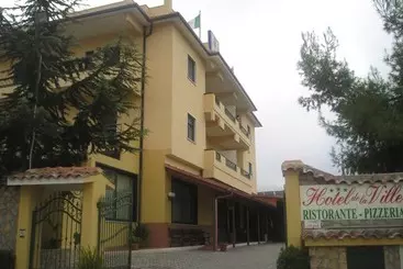 Hotel De La Ville