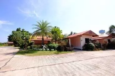 Hotelli Paktraporn Resort