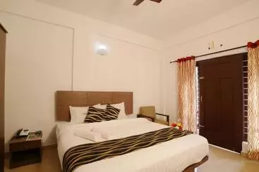 Hotel Pine Tree Munnar