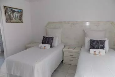 Majatalo Joezebel Guesthouse