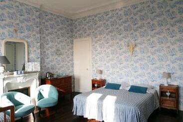 بنسيون Ferme De Bonavis