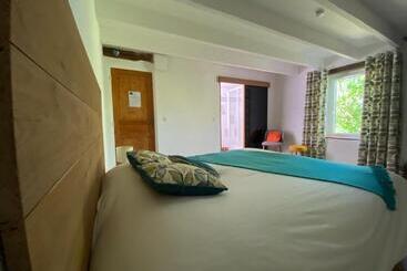 ベッドアンドブレックファースト Le Clos Pastel