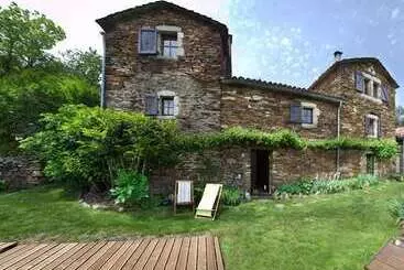 Aamiaismajoitus (B&B) Le Mas Du Coupétadou