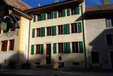 ベッドアンドブレックファースト Maison Junod