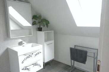 مبيت وإفطار A 2 Pas D Azay