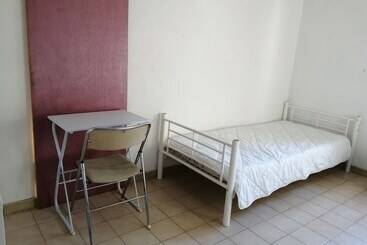 بنسيون L Imparfaite