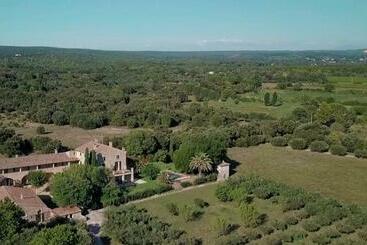 ペンション Mas De Varangle Chambres D Hôtes Et Gîte