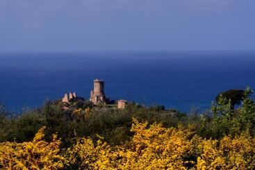 Сельский отель Agriturismo La Petrosa