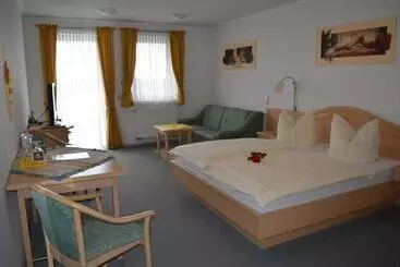 Pensione Gasthaus Augenstein