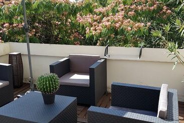 민박 Domaine Du Salabert