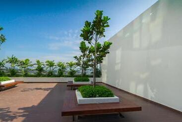 Hotel Comfort Zone Premium Guesthouse Evo1