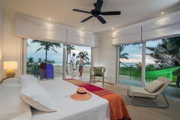 Resort Las Tanusas Retreat & Spa