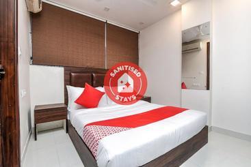 Hotel Oyo Flagship 75411 Star