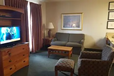 ホテル Baymont By Wyndham Wichita East
