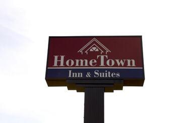 هتل Hometown Inn & Suites