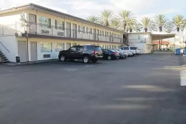 Little Boy Blue Motel