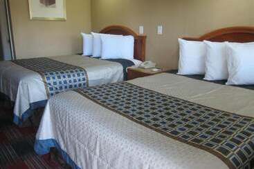 Little Boy Blue Motel