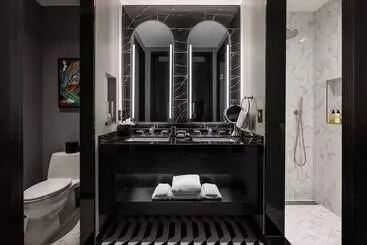 Daxton Hotel Birmingham, Curio Collection By Hilton