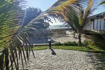 ホテル El Refugio De Vichayito