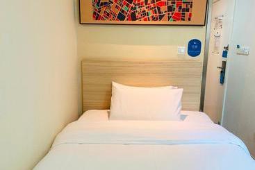 Orange Hotel Select (hangzhou West Lake Music Fountain)