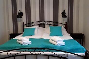 Pensjonat Tornácos Vendégház Tápiószentmárton