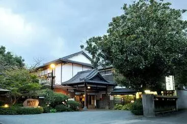 Hotel Hitoyoshi Ryokan