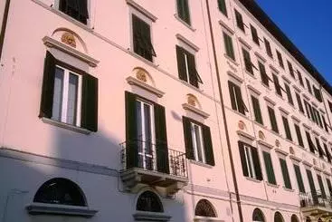 Aamiaismajoitus (B&B) Dogana D Acqua Rooms & Art